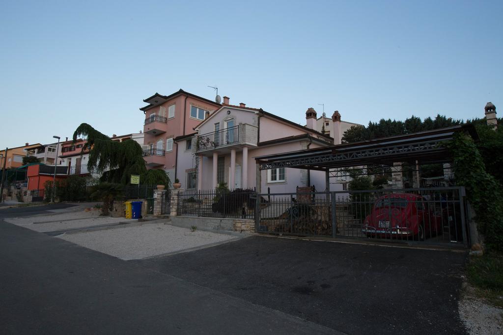 Villa Lugano Rovinj Bagian luar foto