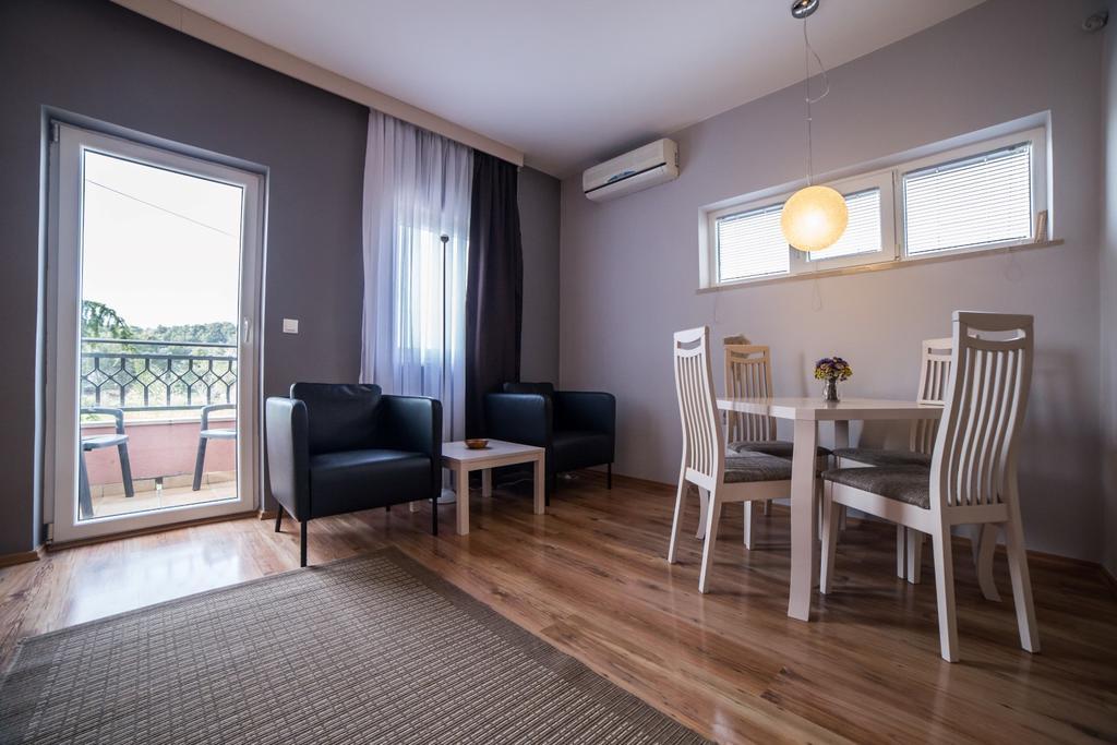 Villa Lugano Rovinj Bagian luar foto