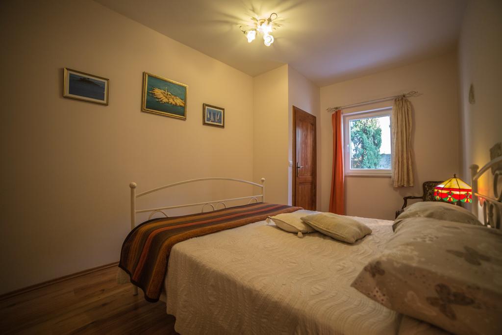 Villa Lugano Rovinj Bagian luar foto